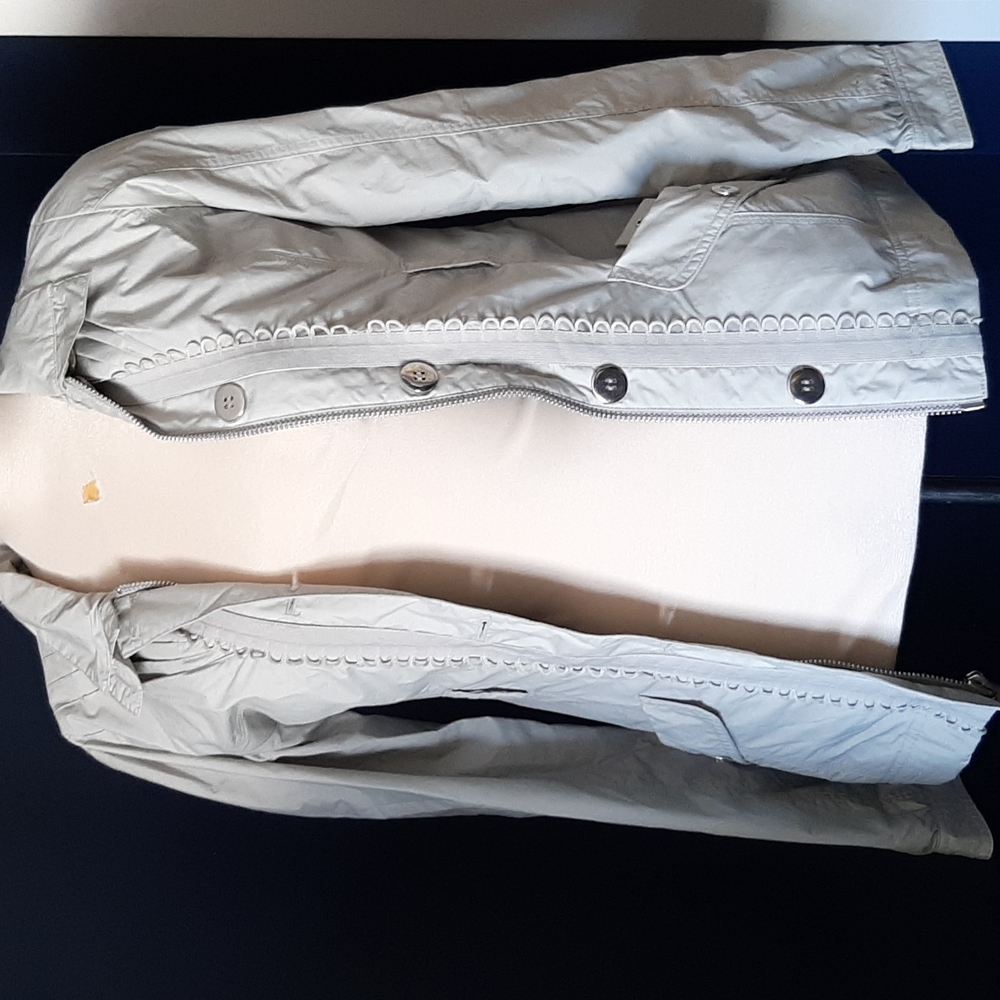 Stella mccartney addidas wind breaker small